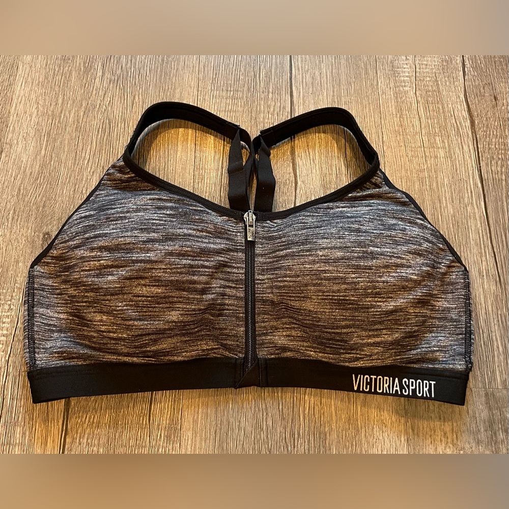 Victoria's Secret Knock Out Sports Bra Size 36C Heather Grey